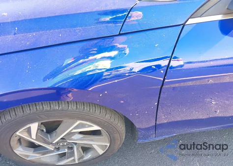 2024 Hyundai Elantra Sel z USA, uszkodzony, nr VIN KMHLS4DG6RU815603